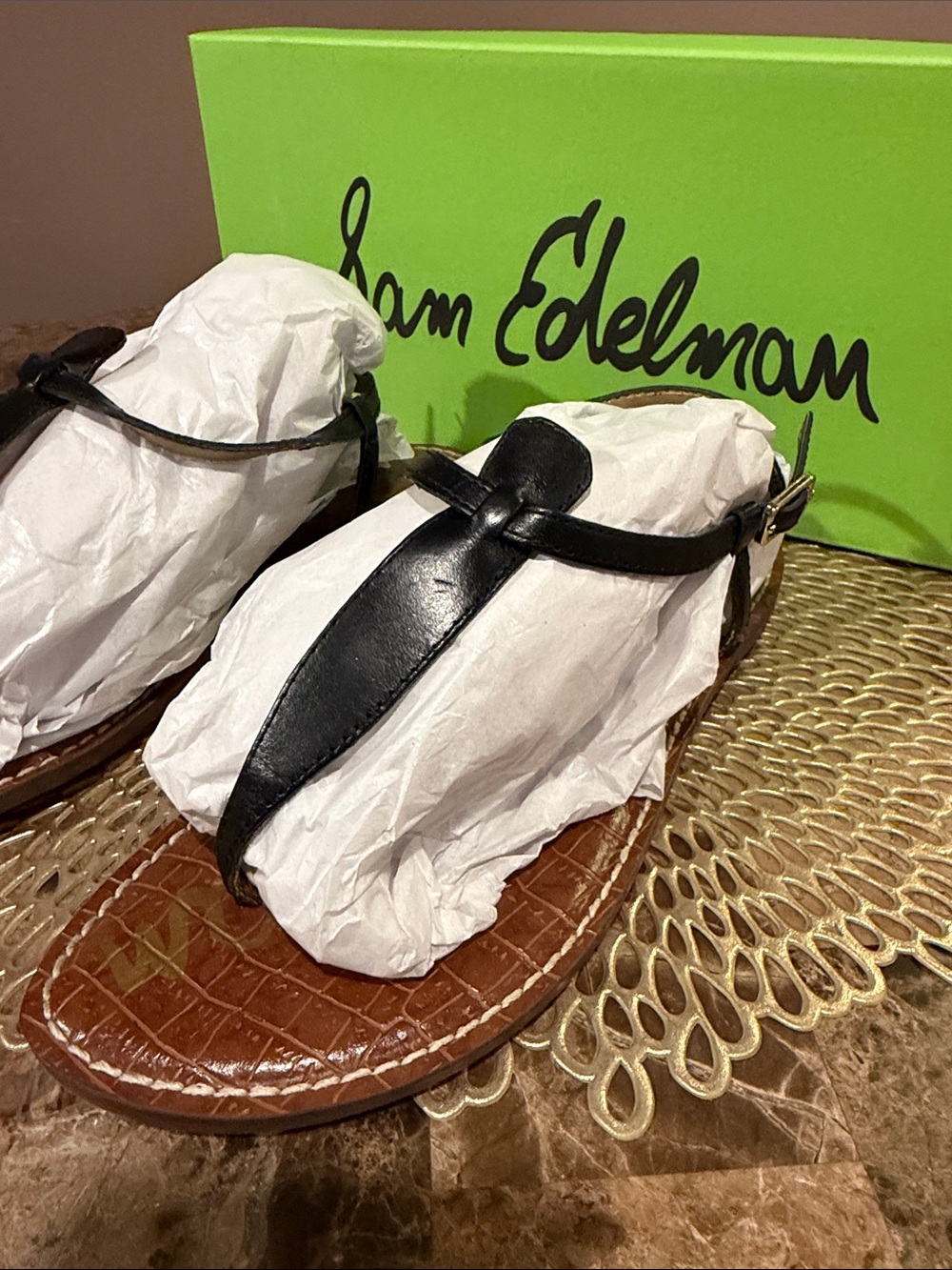 Sam Edelman Black Leather T-Strap Croc-Embossed Footbed Sandals - Picture 3 of 8